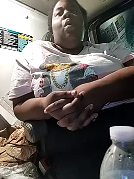 BigBust90