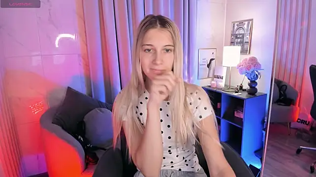 LauraPurr