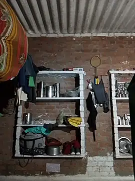 Hot_shiri live cam preview