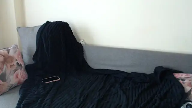 LittleFergie0 live cam preview