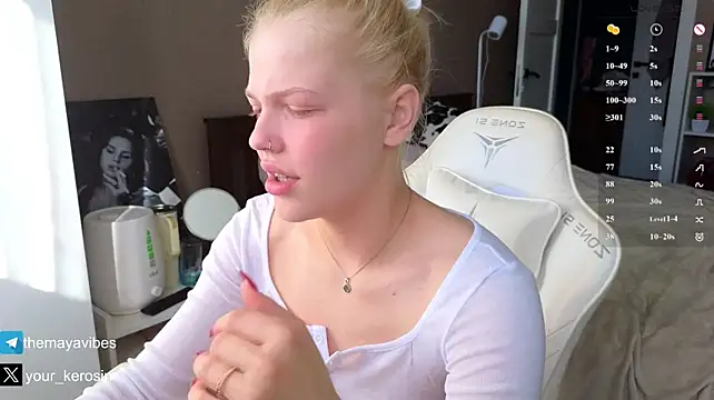 maya_nextdoor (F teen) - Last tipper get 5 mins control