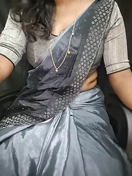 Tamilmallu-duskygirl03