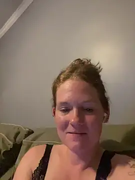 Kaylababyluv's live stream