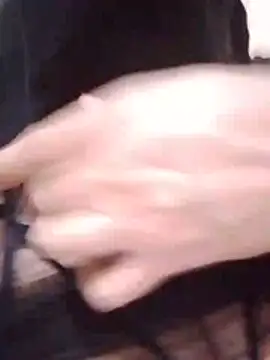 Dalo3a_mwala3a live cam on StripChat