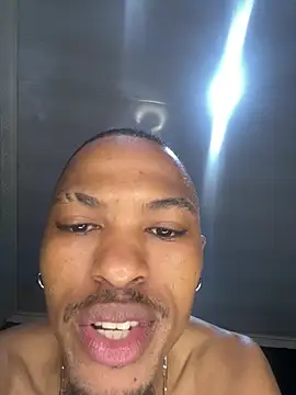 BlueIceCube live sex cam