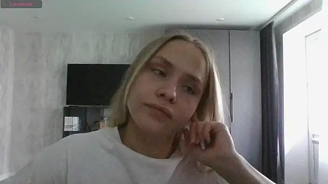 Annie_Cohn