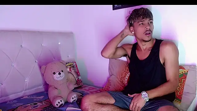 Angel_foxc13