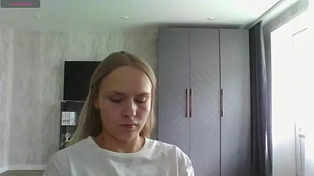 Annie_Cohn