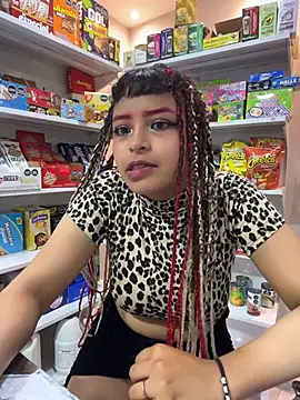 alana_king7