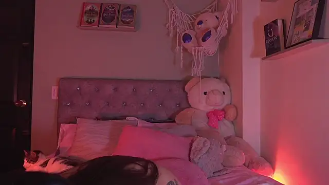 Alisha_Olsen_ live sex cam