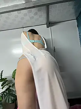 nana-19 stripchat