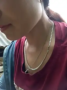 Heryy_xx live cam on StripChat