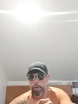 leo_pt_BR live cam on StripChat
