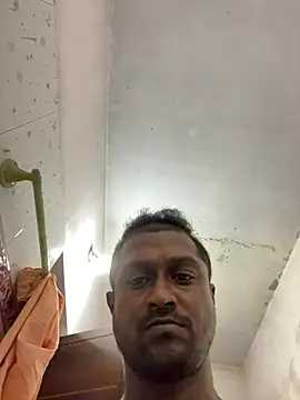 kalithilvasu (Ask my age) - meet more people spread love