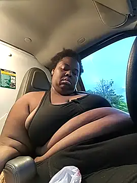 BigBust90