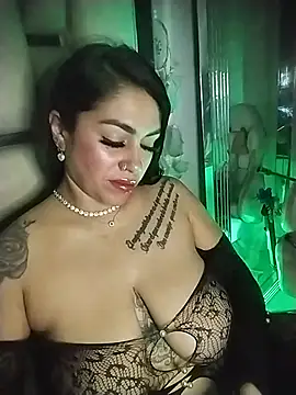chelaqueen_