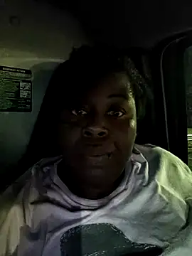 BigBust90 live cam on StripChat