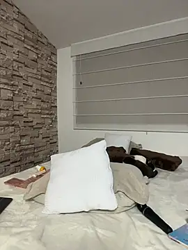 lucyjoi (F young) - plug anal 💋🐰