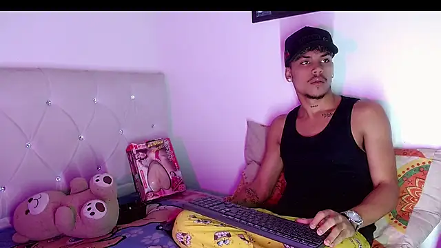 Angel_foxc13