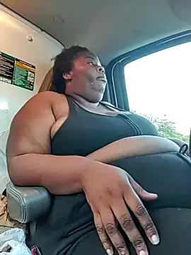 BigBust90