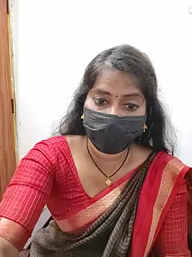 tamil_Sigappu_Roja