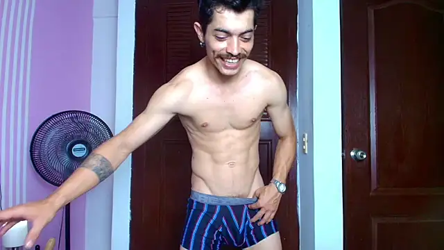 taylor_Stele