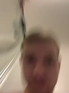 HgsdB@xh