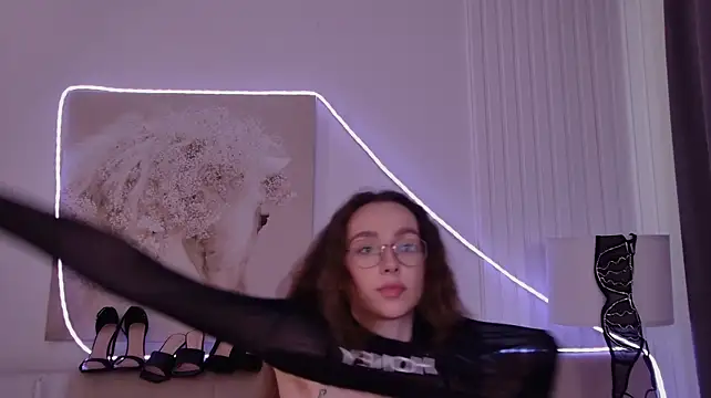 Emily_Simon