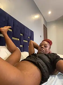 Sis27 live cam on StripChat