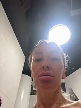 Nolly_moniika__