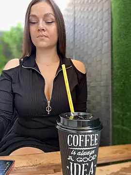 CrazyTori live cam on StripChat