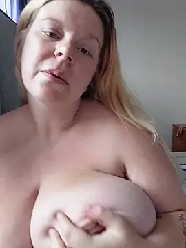 pinkieMilfPUSY