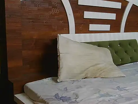 Riyaa_Kaur