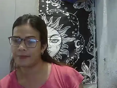 juicycum069