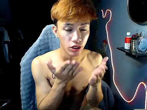 naughtyboyloy_0