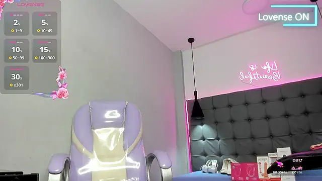scarletcherry18