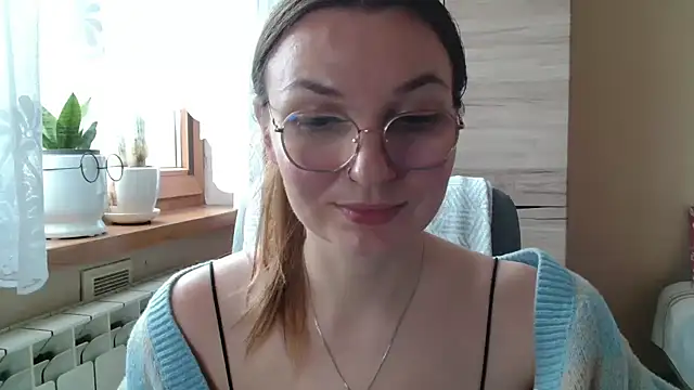 LooveELLYx live cam on StripChat