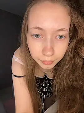 role play cam Emily Mur 