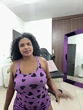 Michel_Jones live cam on StripChat