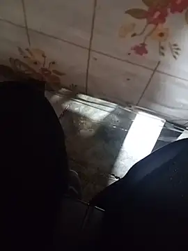 Ernesthot82 live sex cam