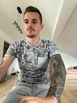 Huge_cock22cm live cam