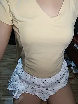 Ladygirl20 live cam