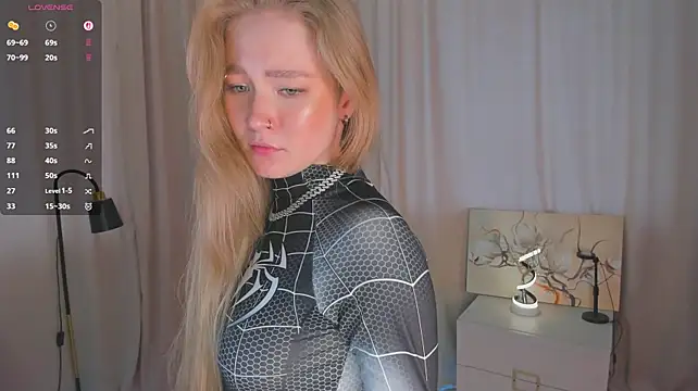 MaireLanda live cam
