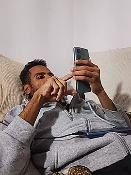 BlackAlphaPrime live cam