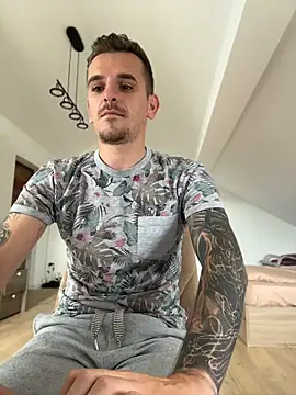 Huge_cock22cm's live cam