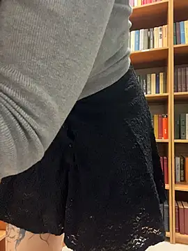 Holly_Play webcam