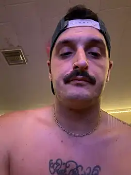 PoundedCajunGuy93 live cam preview