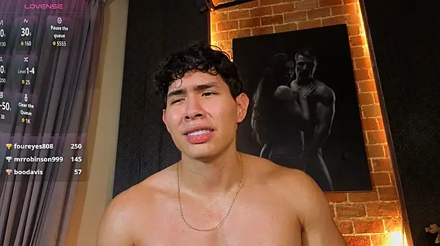 GrayAndrews live cam preview