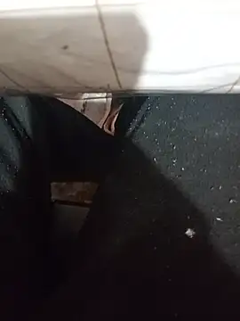 Ernesthot82 live sex cam
