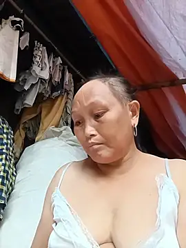 Juhi_09 live cam preview